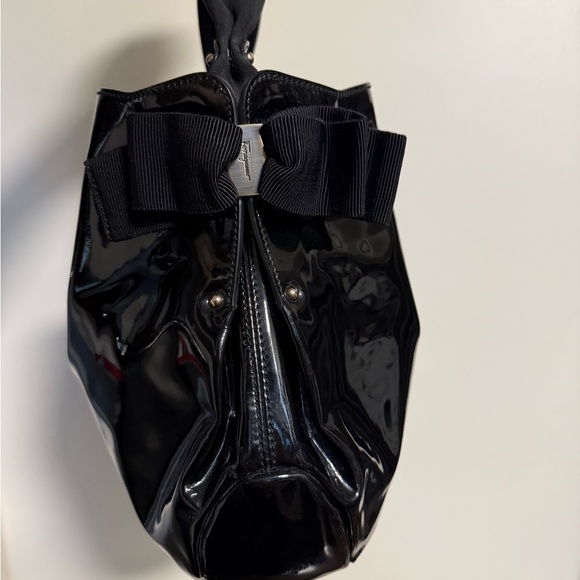 Salvatore Ferragamo Patent Shoulder Bag - Picture 3 of 17